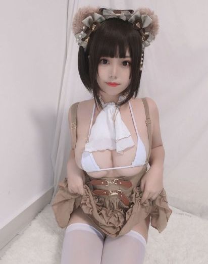 女大学生的沙龙室2