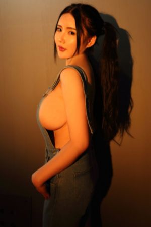 少妇厨房愉情干柴烈火91