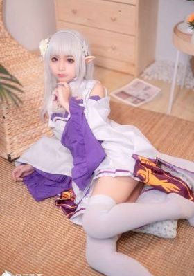电车魔女1