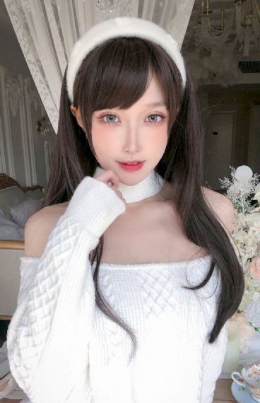 再次微笑