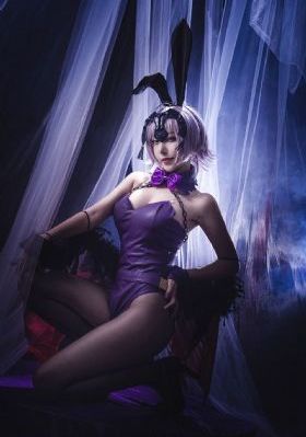 在厨房乱子伦对白