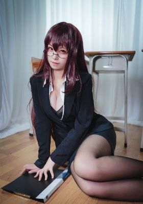 丰满的中村知惠在线观看