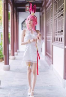交换调教捆绑娇妻hd